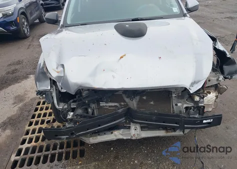 2010 Subaru Legacy 2.5I из США, поврежденный, VIN 4S3BMBA67A3215483